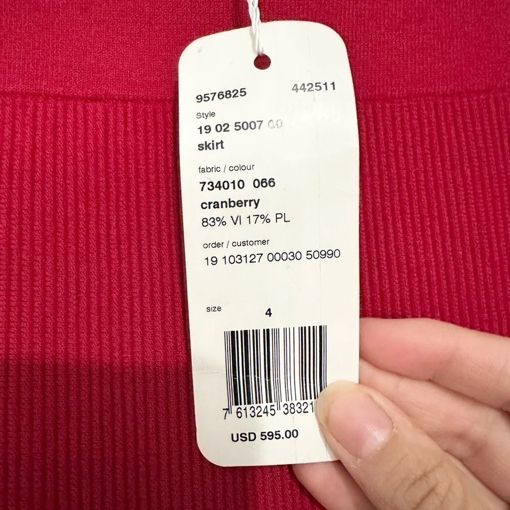 Akris punto skirt size 4 red fitted bodycon mini pleated hem office